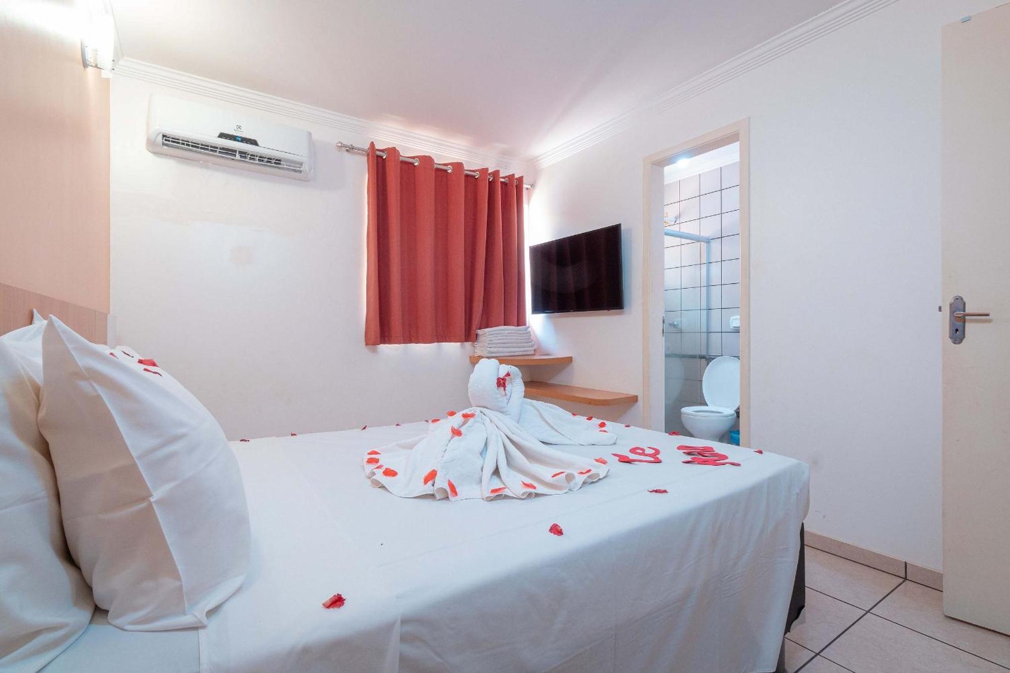 Appartement Diroma Fiori à Caldas Novas Extérieur photo